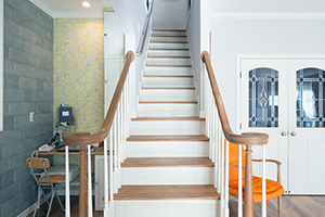 階段が彩る家